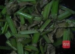 芹菜木耳炒肉片的做法图解6