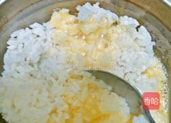 玉米培根炒饭的做法图解2