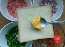 快手披萨（简易版）的做法图解1