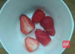 草莓糖果的做法图解1
