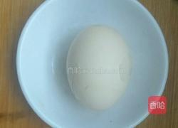 一只鸡蛋变六个煎蛋的做法的做法图解2