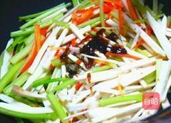 杏鲍菇炒香芹的做法图解6