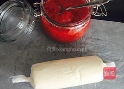 草莓蛋糕卷的做法图解10