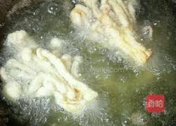 油炸金针菇的做法图解8