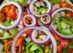 时蔬虾仁披萨的做法图解7