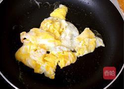 蔬菜蛋炒面的做法图解4