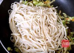蔬菜蛋炒面的做法图解13