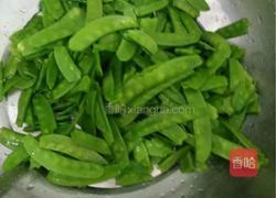 鸡炒荷兰豆的做法图解1