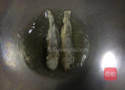 糖醋小黄鱼的做法图解3