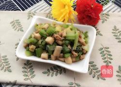 芹菜杏鲍菇炒肉丁的做法图解1