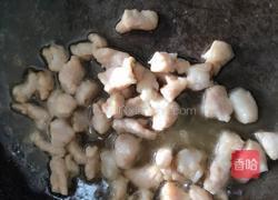 芹菜杏鲍菇炒肉丁的做法图解7