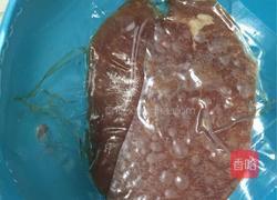 牛扒腊肉外婆菜排骨肉沫焗饭的做法图解5