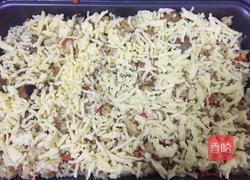 牛扒腊肉外婆菜排骨肉沫焗饭的做法图解10