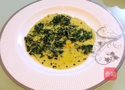 荠菜蛋饼的做法图解1