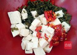 剁辣椒香椿拌豆腐的做法图解5