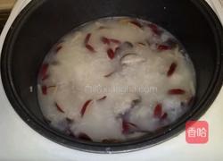 红枣香菇鳕鱼粥的做法图解8