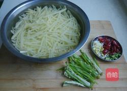 香辣土豆丝的做法图解1