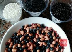 自制五谷养生糊的做法图解1