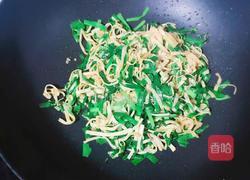 干豆腐炒韭菜的做法图解4