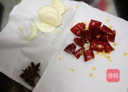 手撕包菜的做法图解2