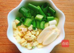 双色鸡丁的做法图解6