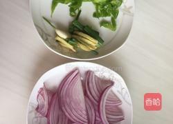 小炒河虾的做法图解1