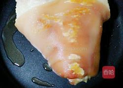 啤酒猪肘子的做法图解3