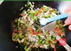 爆炒河蚬的做法图解7