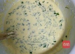 鸡蛋韭菜饼的做法图解2