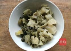 咸菜烧鲫鱼的做法图解5