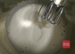 菠菜泥戚风蛋糕的做法图解12