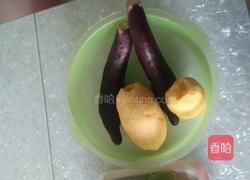 豆角闷土豆的做法图解2