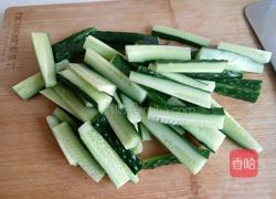 酱爆瓜条的做法图解2