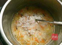 墨鱼干瘦肉粥的做法图解6