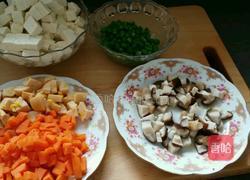 什锦炒饭的做法图解1