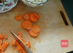 什锦炒饭的做法图解2