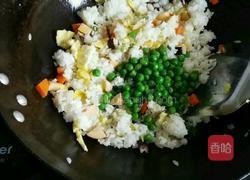 什锦炒饭的做法图解9