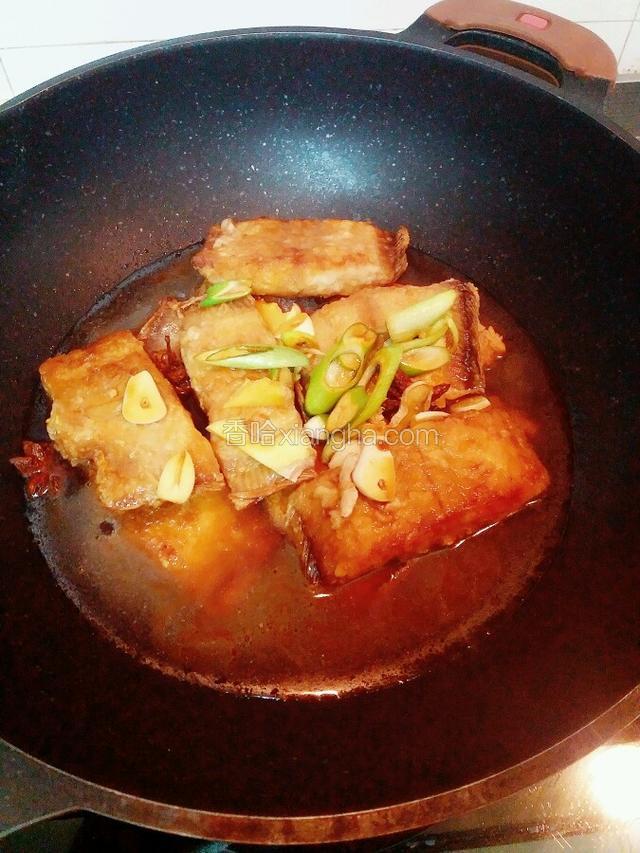 加入一小碗清水