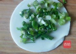 简易版葱油饼的做法图解4