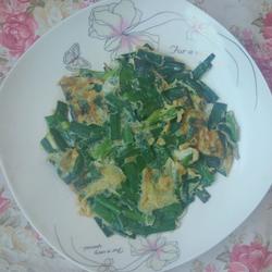 韭菜鸡蛋饼的做法[图]