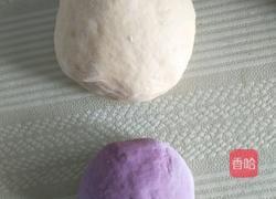 胡萝卜紫薯开花馒头的做法图解1