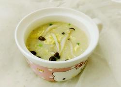 蟹味菇鸡蛋汤