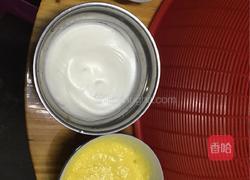 电饭锅海绵面包的做法图解1