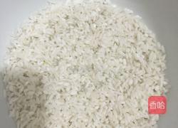 椰香芒果糯米饭的做法图解1