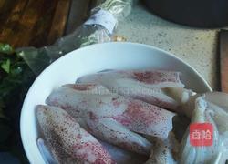 白灼鱿鱼的做法图解1