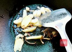 花生米炖猪脚的做法图解6