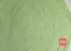 撞色火腿粒香葱花卷的做法图解3