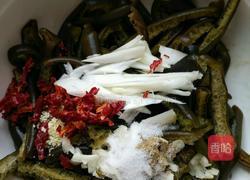 酸辣海笋的做法图解3