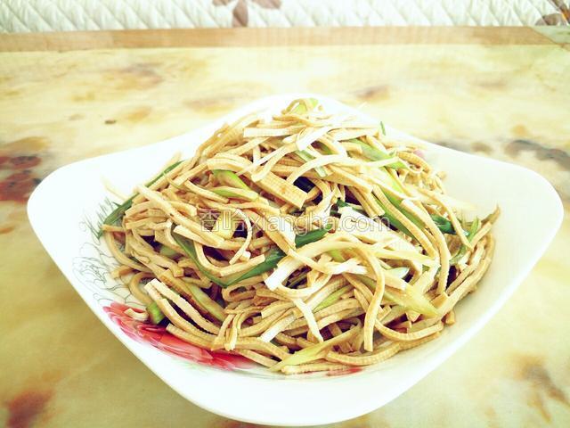 凉拌豆腐丝