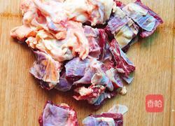 牛腩炖萝卜的做法图解2